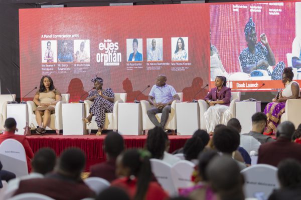 Book launch photo 18